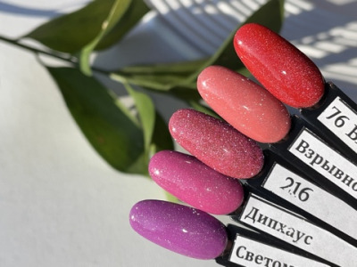 Дипхаус Vogue Nails светоотражающий гель-лак - вид 1 миниатюра